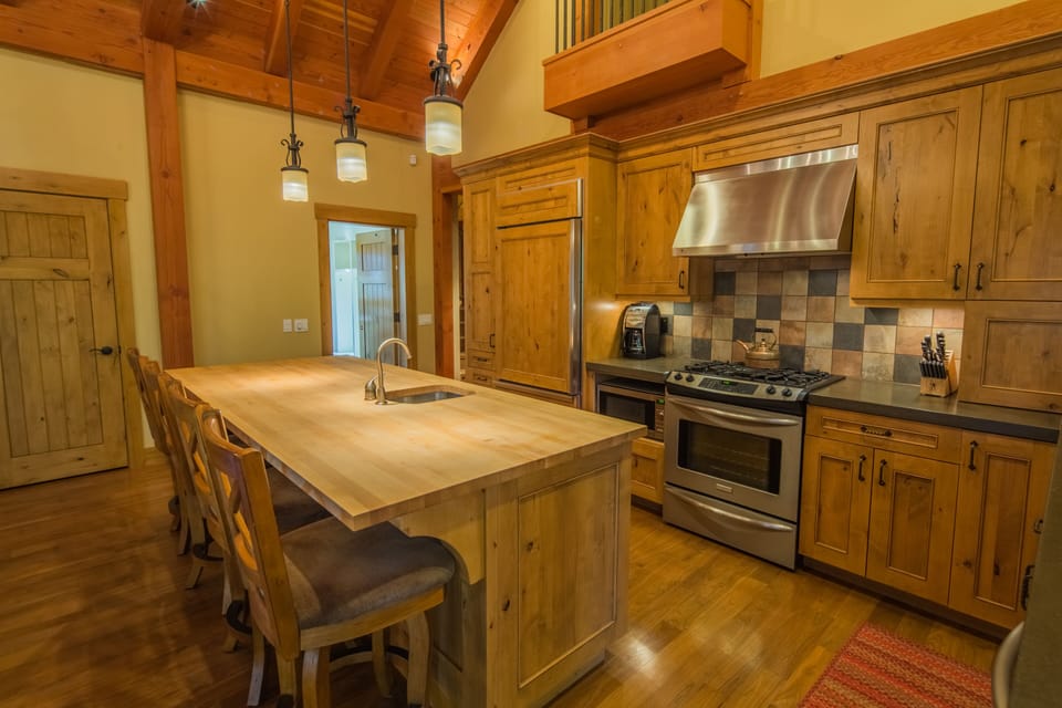 Kitchen (Great Room)