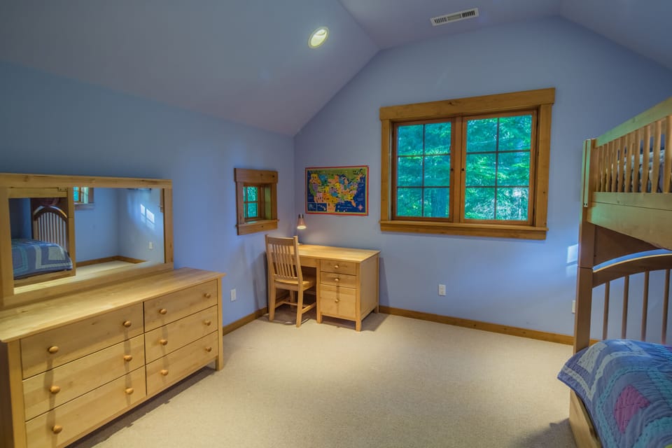 Guest Bedroom #3 (Upstairs)