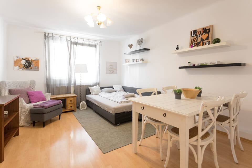 Living Room with 160cm couch bed