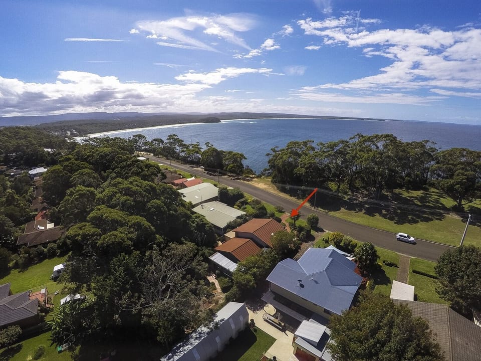 Proximity of property to ocean