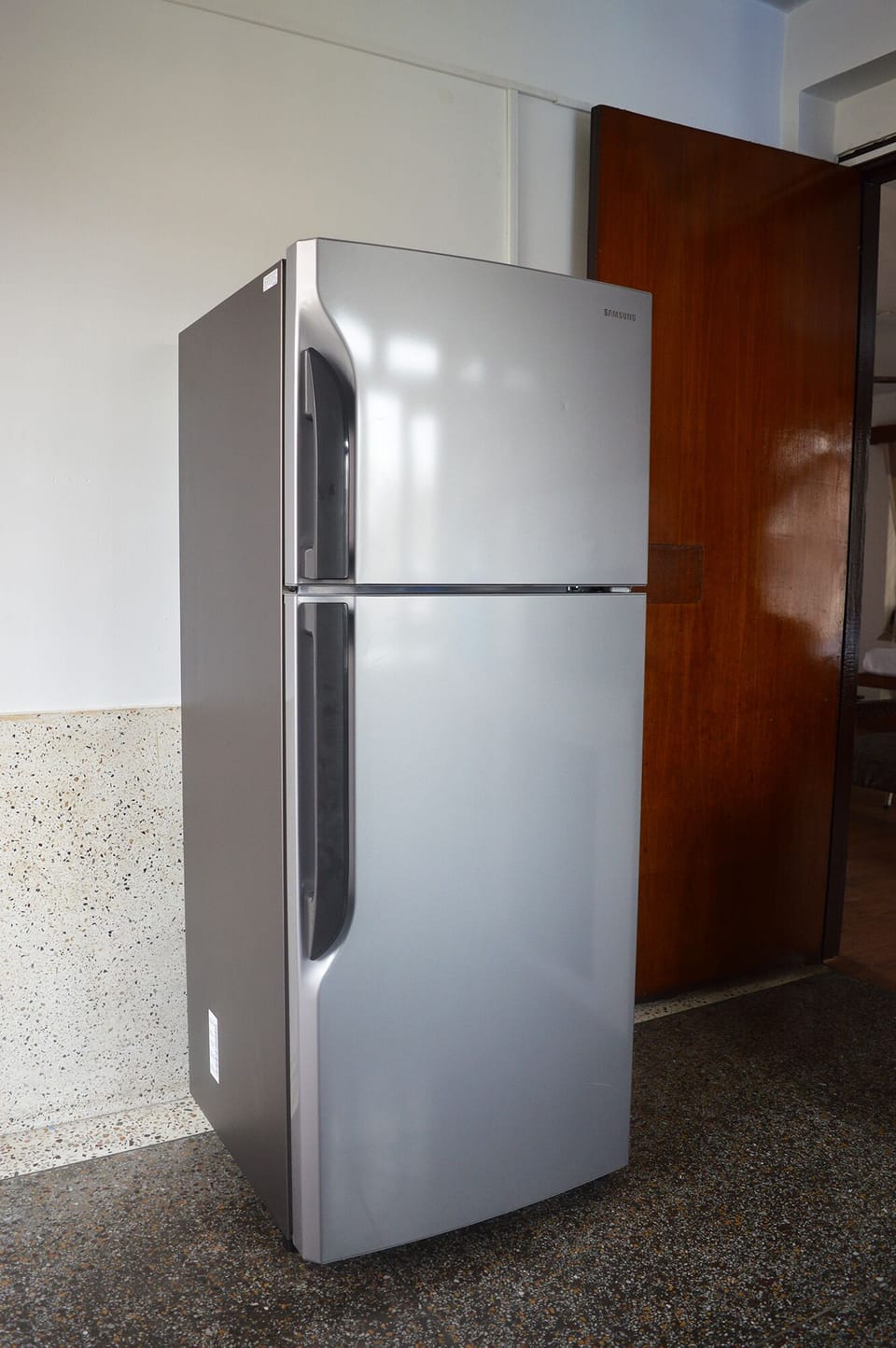 Refrigerator