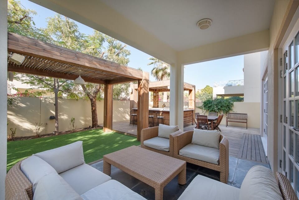 Garden sofa area