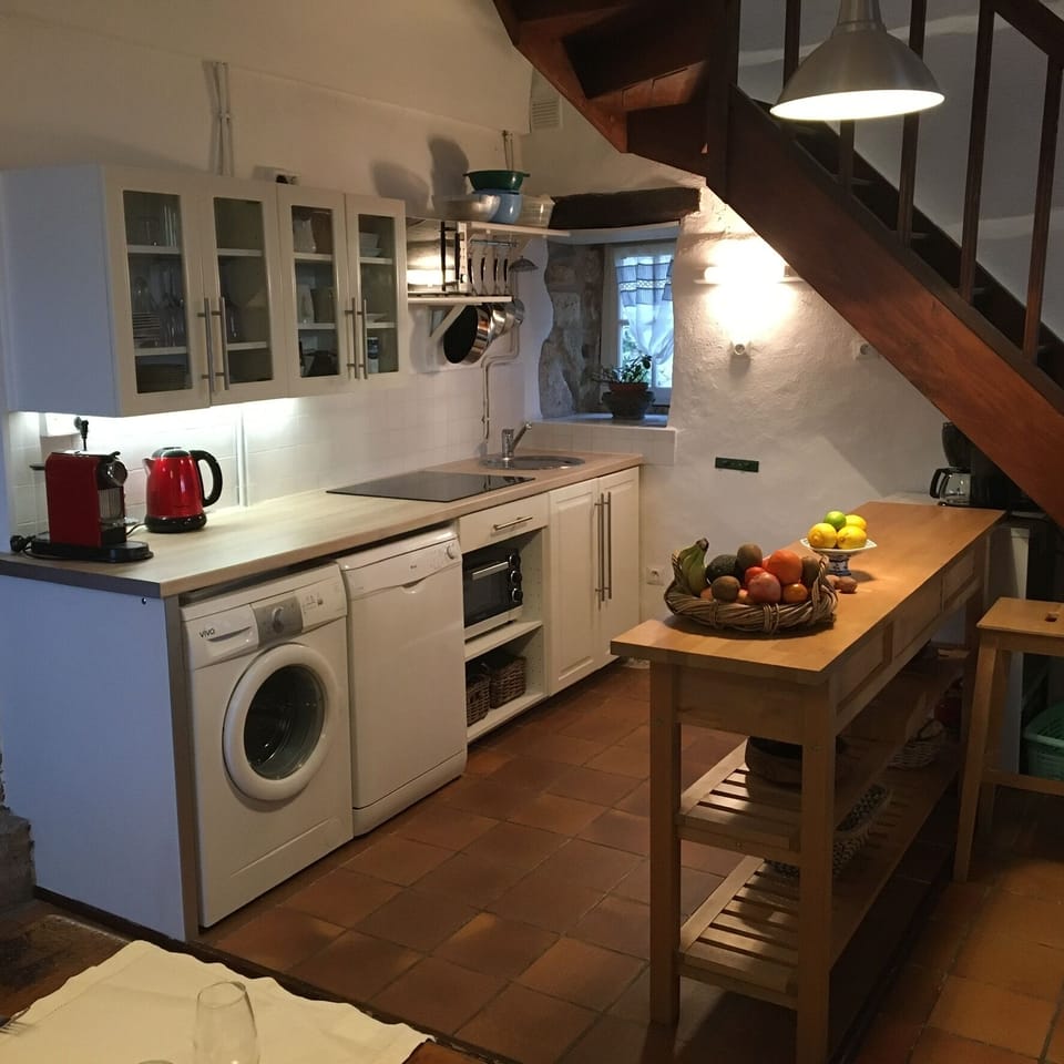 Kitchen area