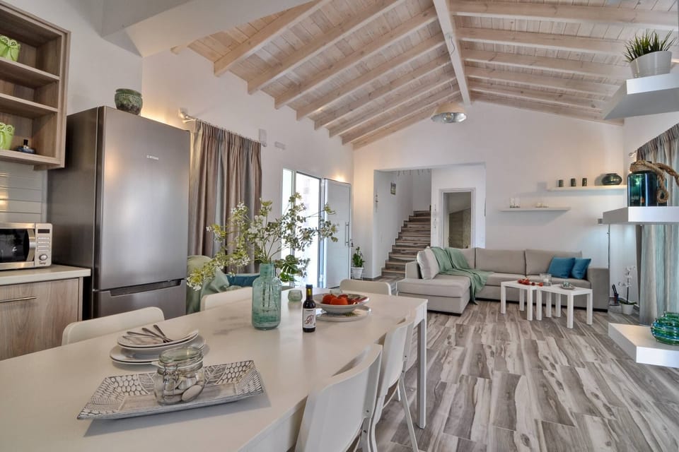 Villa Petra interior