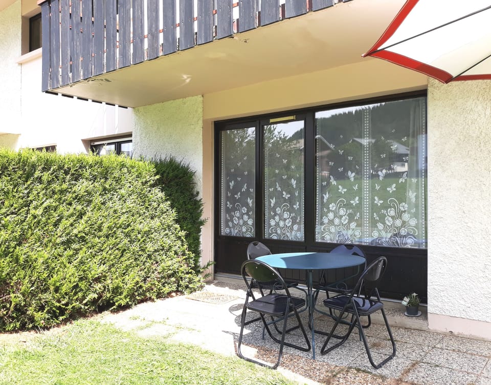 Accès direct au jardin de la co-propriété