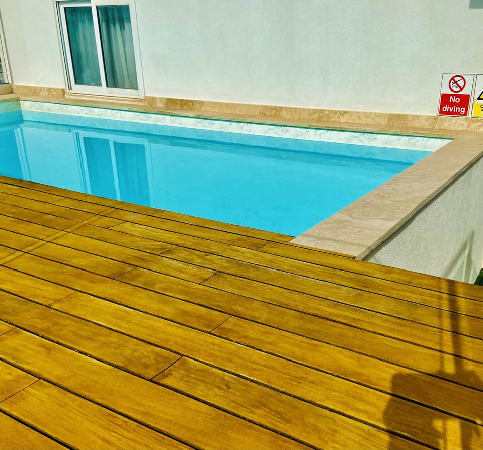 Plunge Pool
