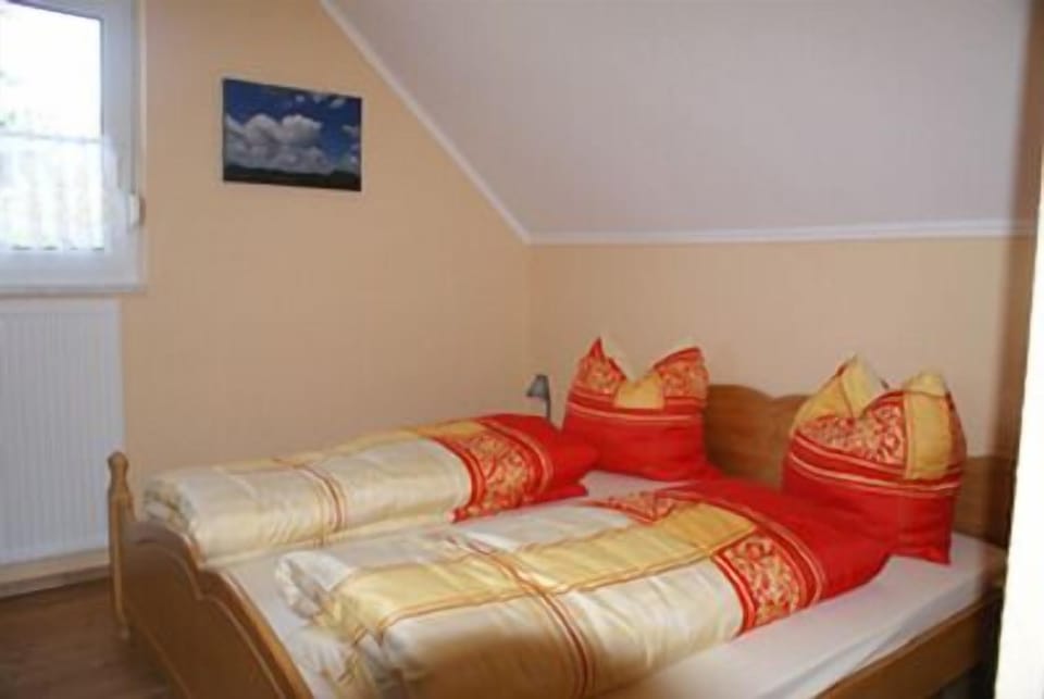 Sleeping area. Picture 13