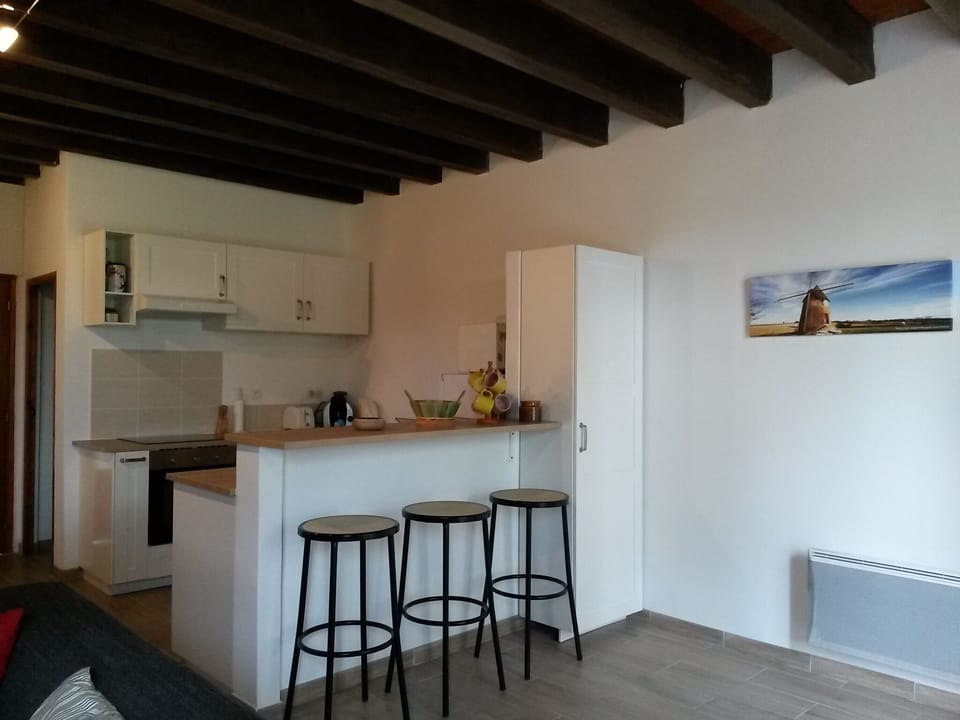 Le Tournesol - Kitchen area