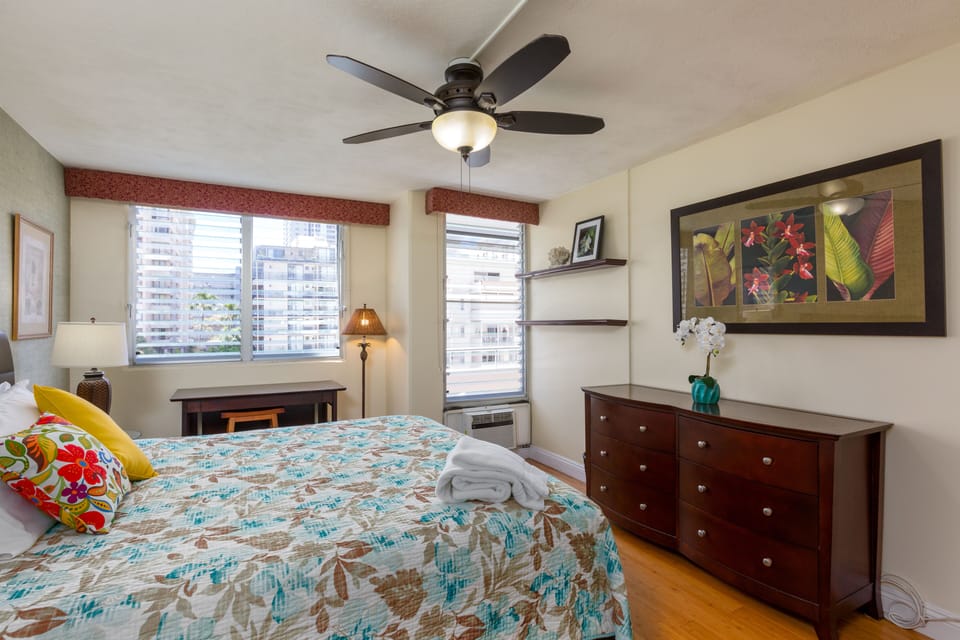 Bed room