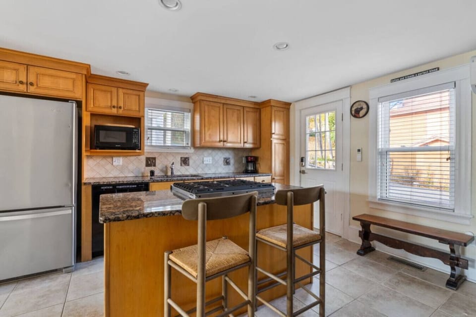 Kitchen - 1st Floor - Propane range, Eat in Bar, Stocked Kitchen