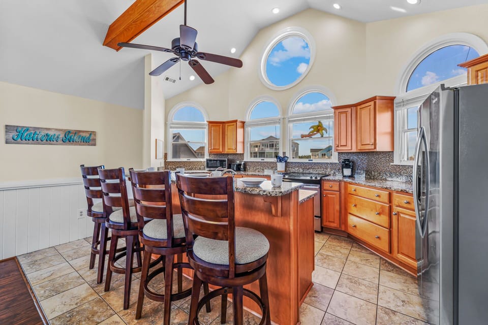 Surf or Sound Realty - 863 - Carolina Dune - Kitchen -2