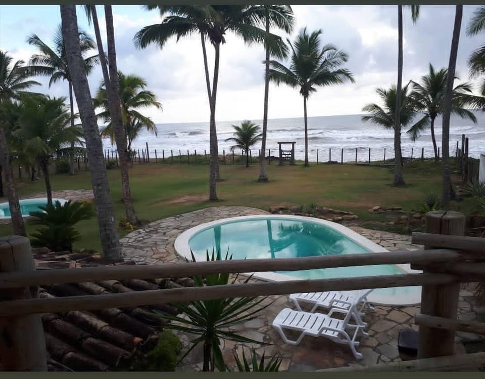 Piscina e praia 
