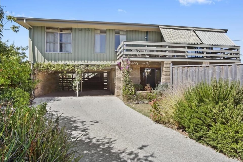 'The Grove' Beach Retreat