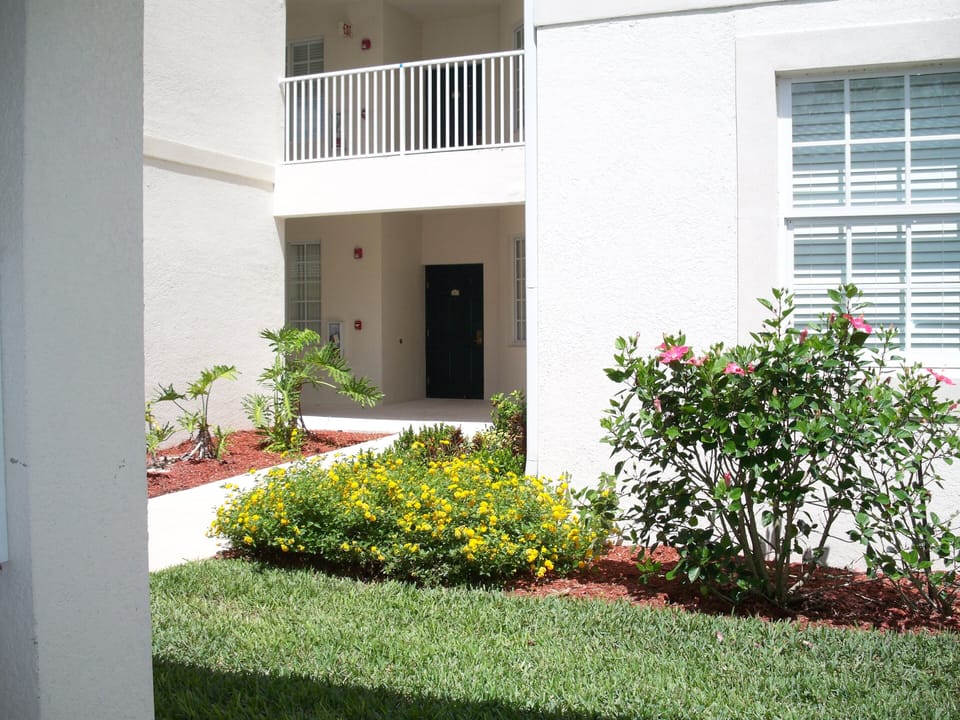 1st Floor Convenience - Easy Access