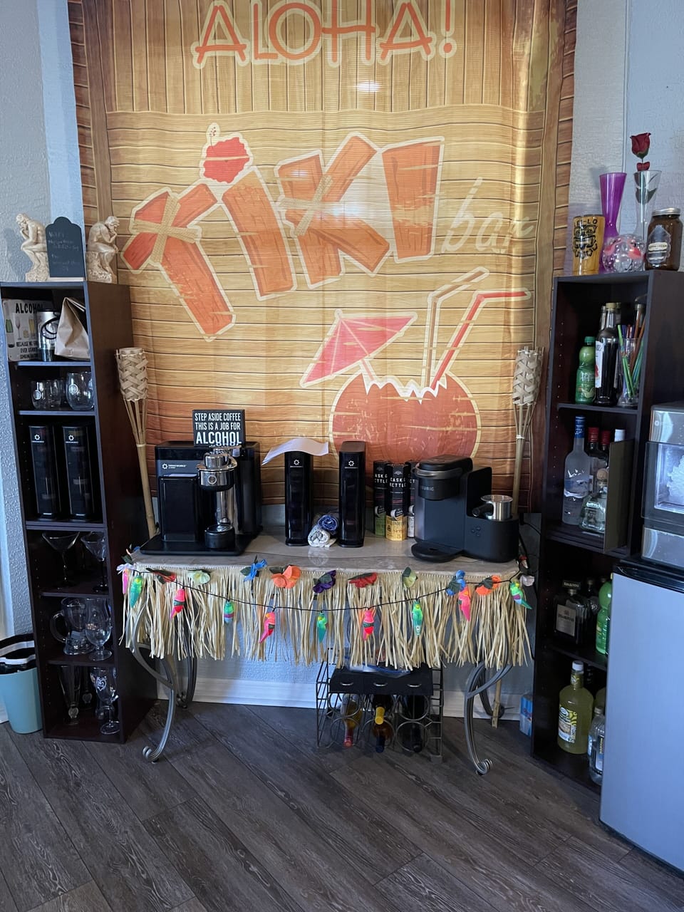 Bar area in FL room