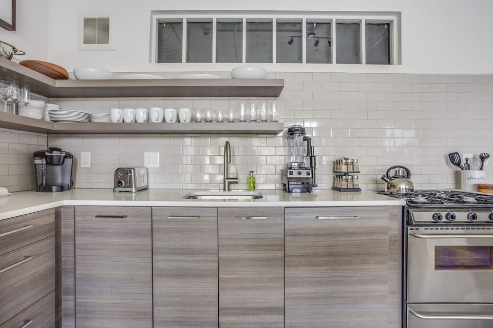 Lush Loft's Kitchen Allows You to Prep Meals If Desired