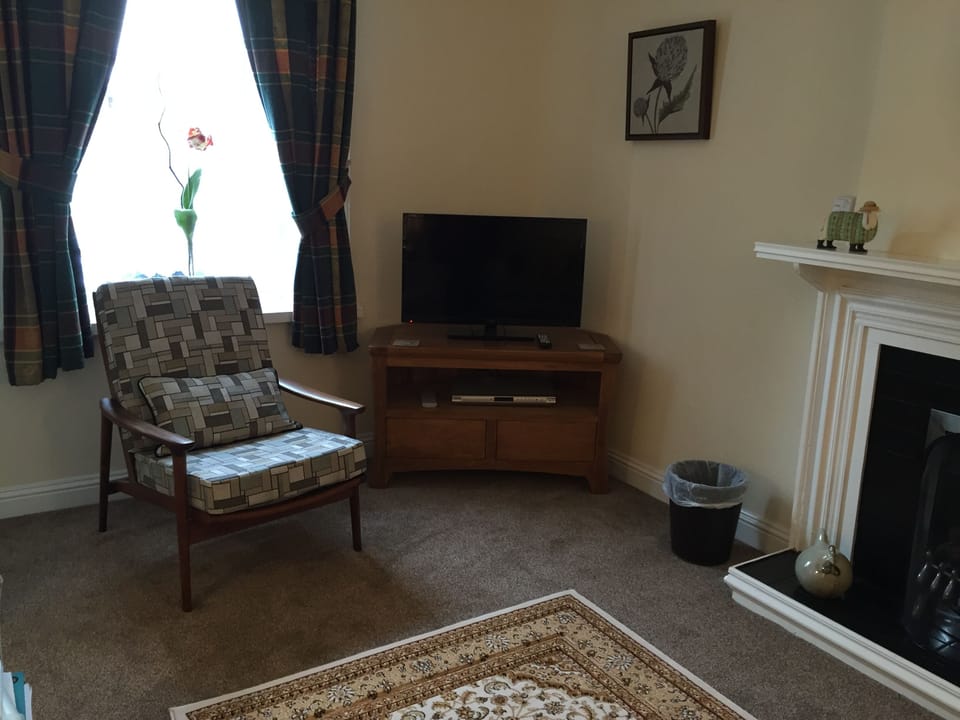 Lounge 2