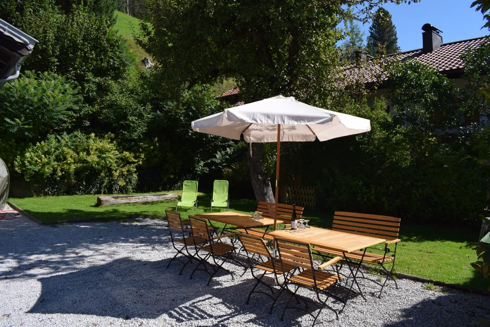 Chalet in Leogang front garden