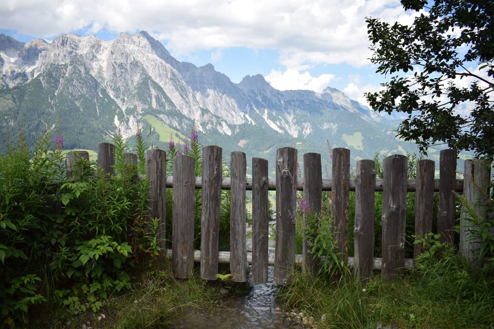 Mid Station at berg de Sinne