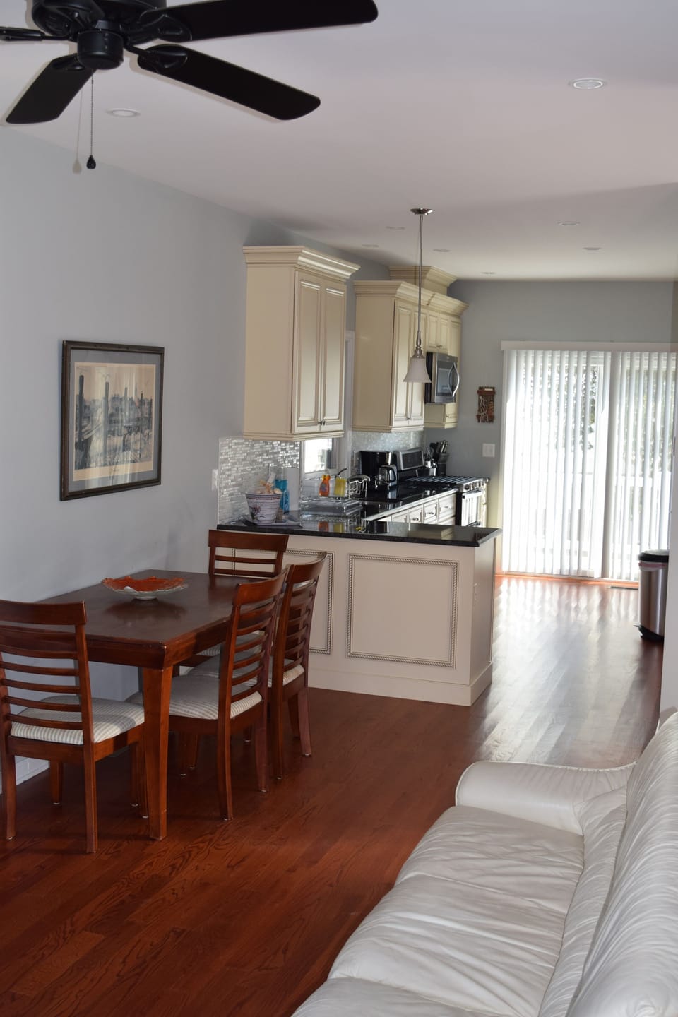 Open concept living room, dining area and kitchen 