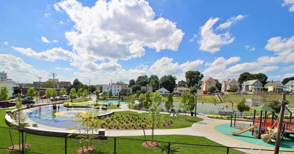 Beautiful Park right behind the property. 