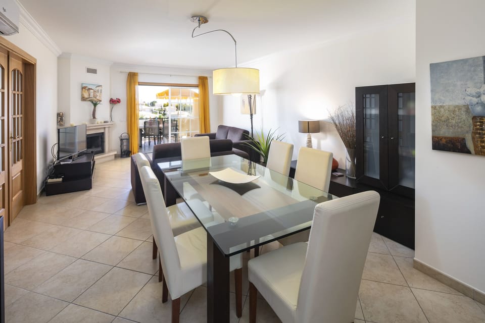 Lounge with Dining Area