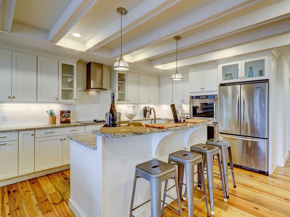 Newly Renovated Kitchen and Breakfast Bar at 8 Ketch