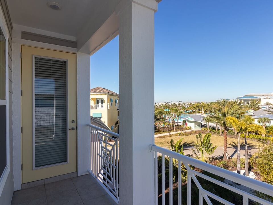 Upstairs Balcony