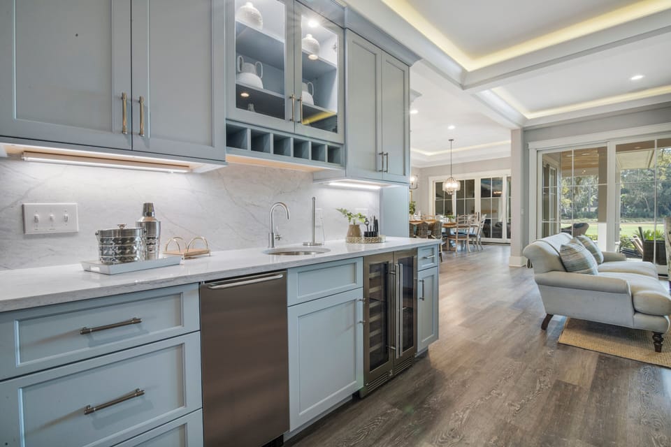 Wet Bar at 28 Stoney Creek