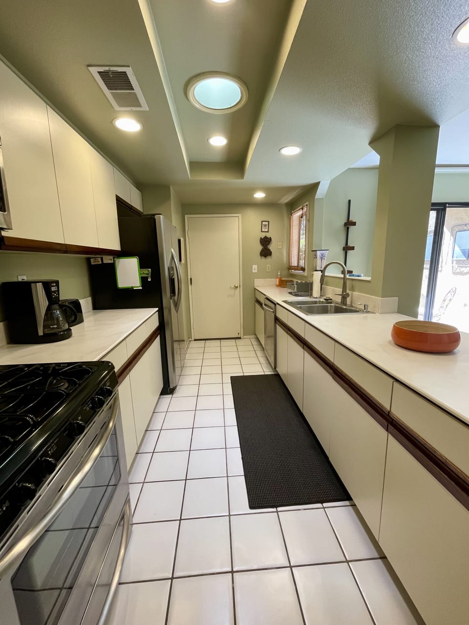 Kitchen to garage door