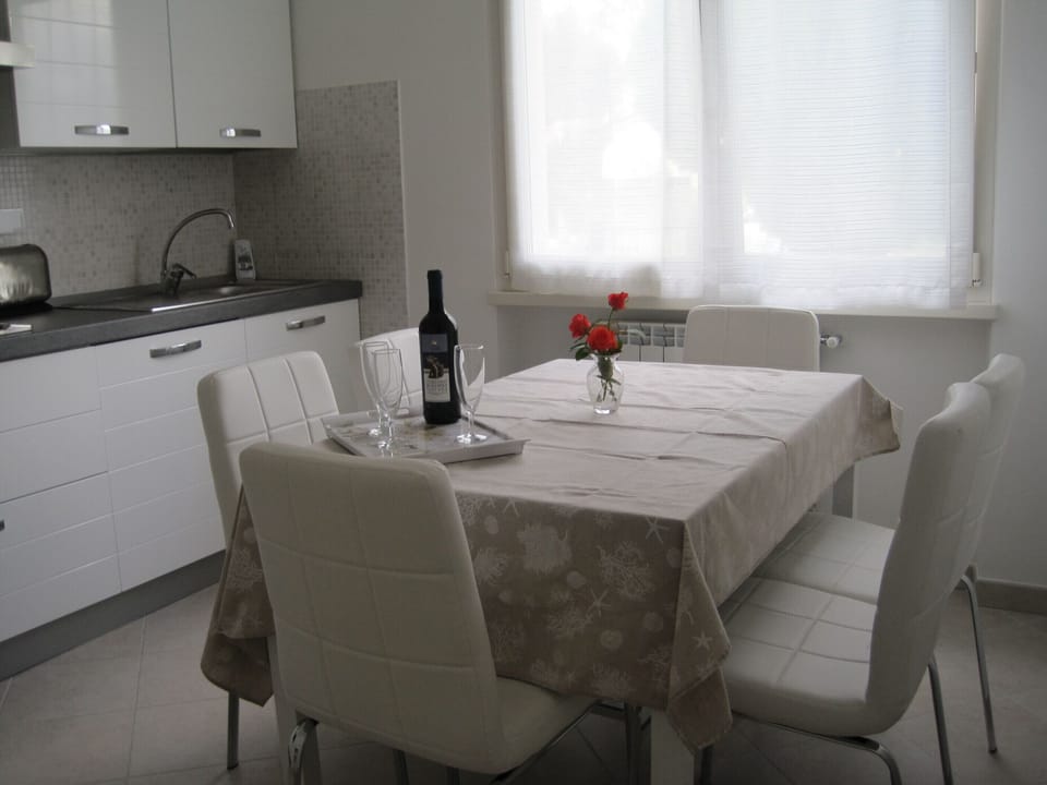 Apartment Lina - Kitchen