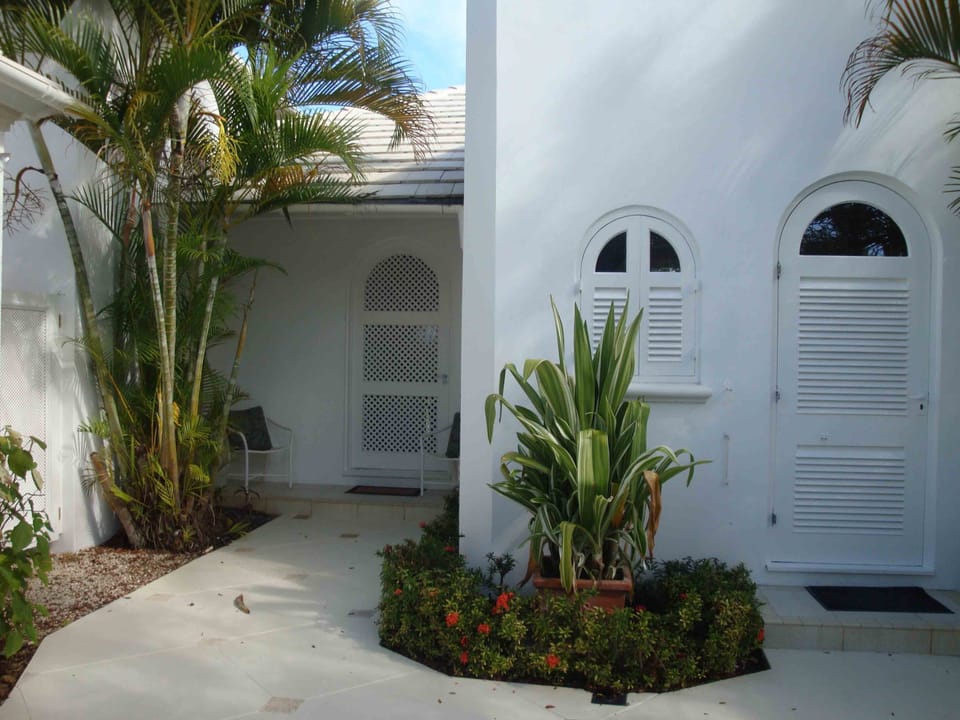 Entrance to Villa