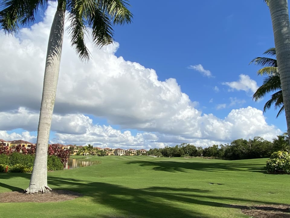 18th hole at Hammock Bay