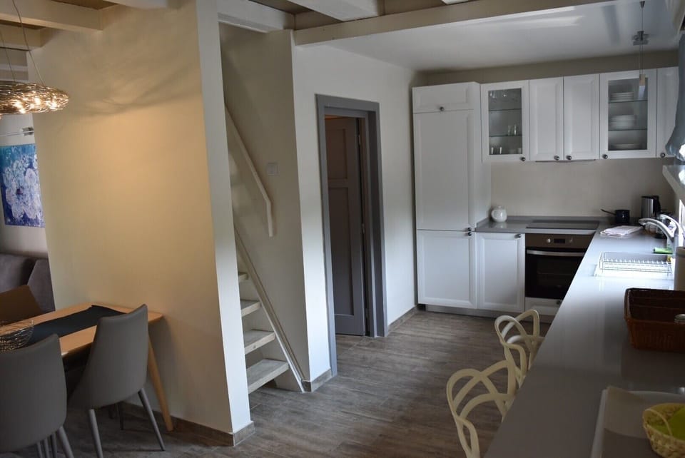 Kitchen area