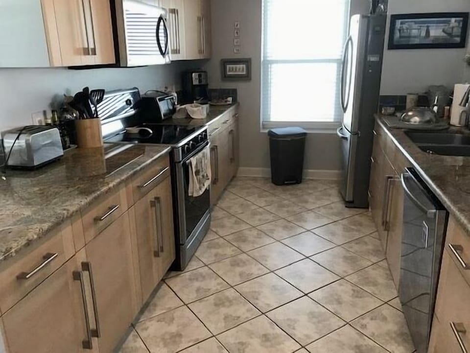 Kitchen. 