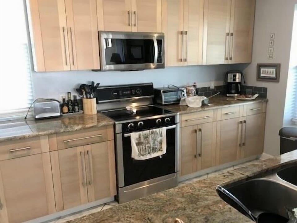 Kitchen. 