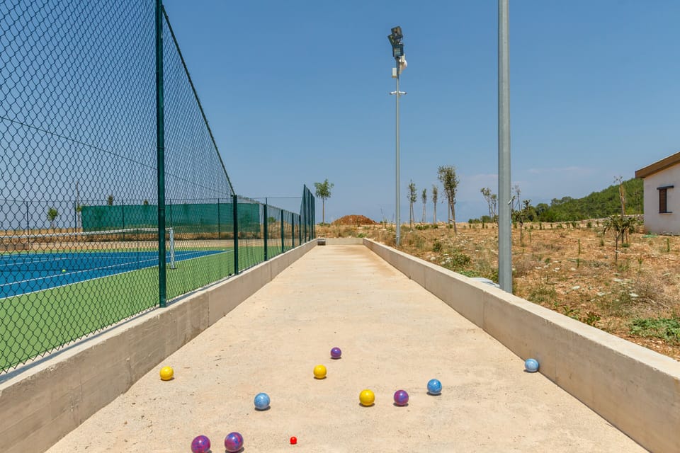 Sport court