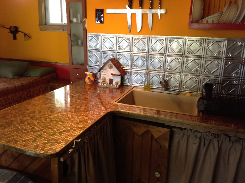 View of what the lighting is over.  Penny Penisula countertop  FTW.