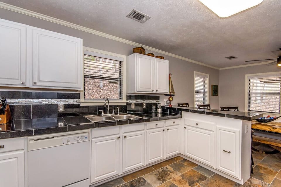 Granite counter tops.