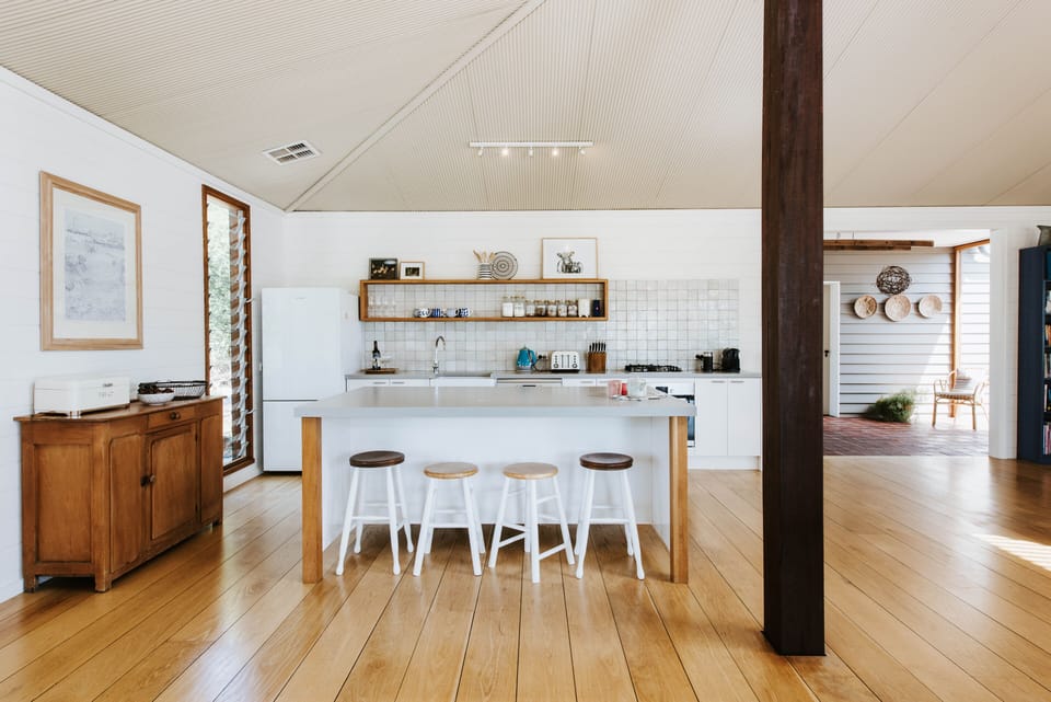 Fully equipped kitchen with large island bench