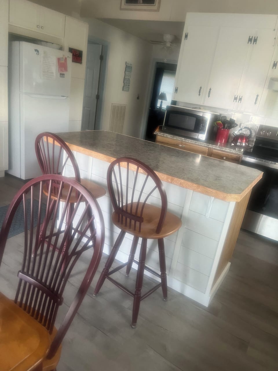Additional seating at counter