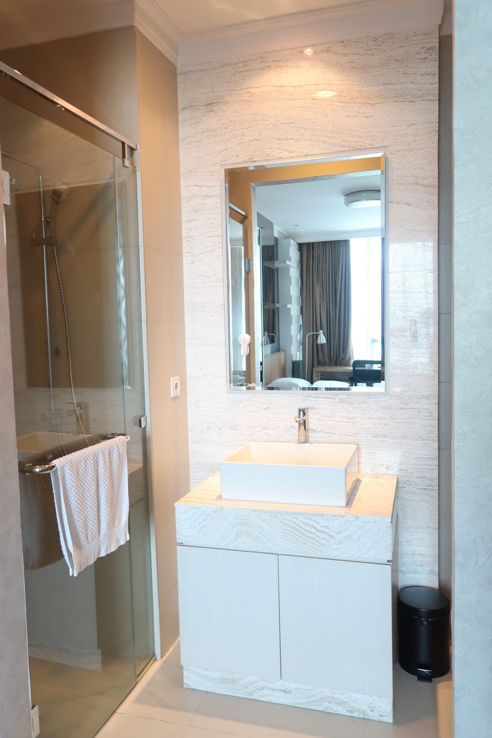 Bathroom with standing shower