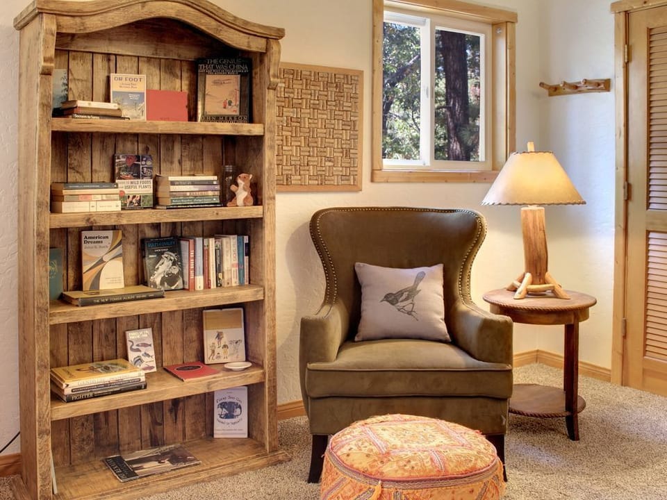 Camp 2- Guest House Master Sitting Area