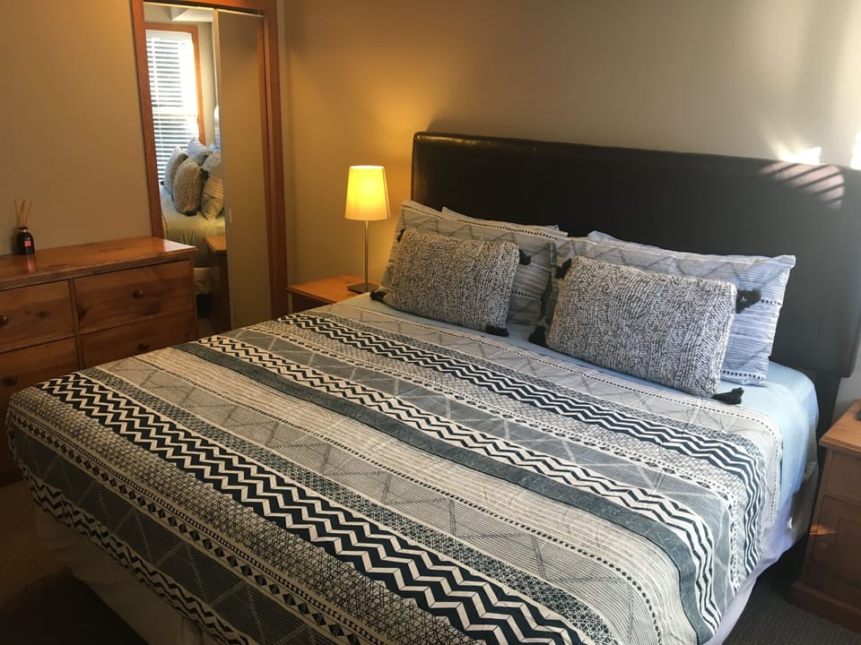 Master King Bedroom
