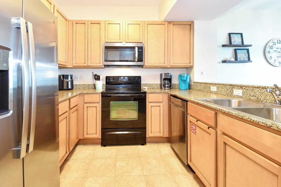 The Palms of Destin 2411 - Kitchen