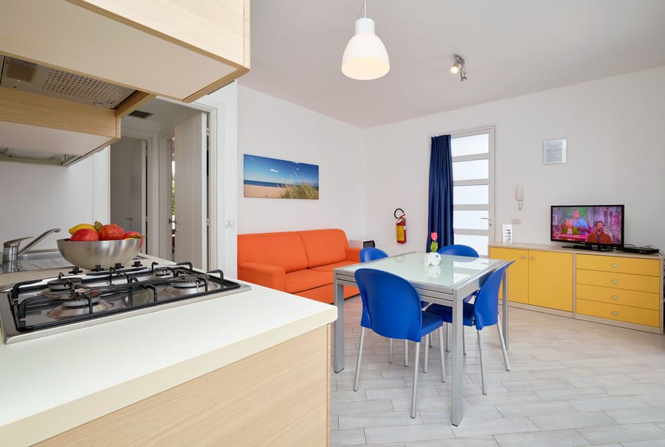 Kitchen - Living room