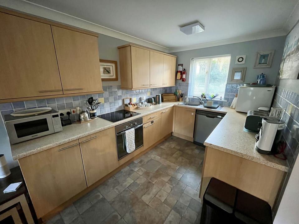 Well equipped kitchen.