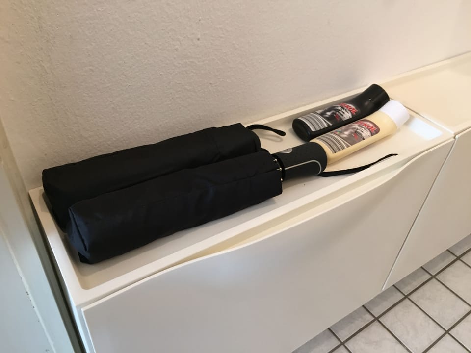 Bathroom amenities