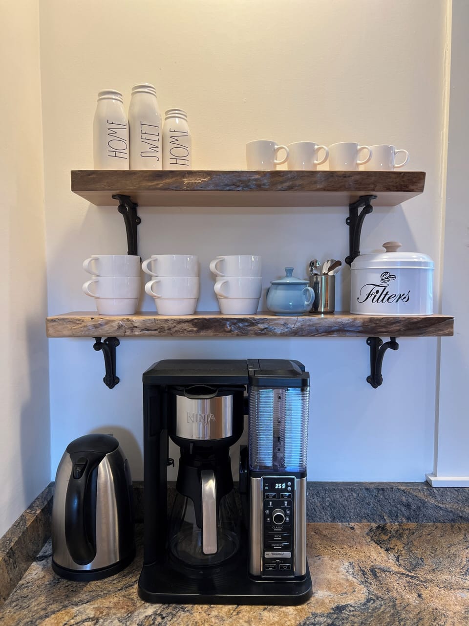 Brew an espresso, latté, cappuccino, cup or pot of coffee!