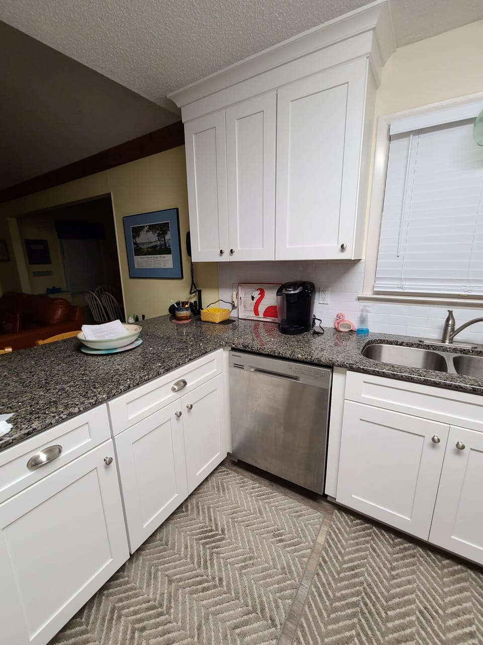 Kitchen Totally Updated 2018 - Granite Countertops, Stainless Appliances, etc.